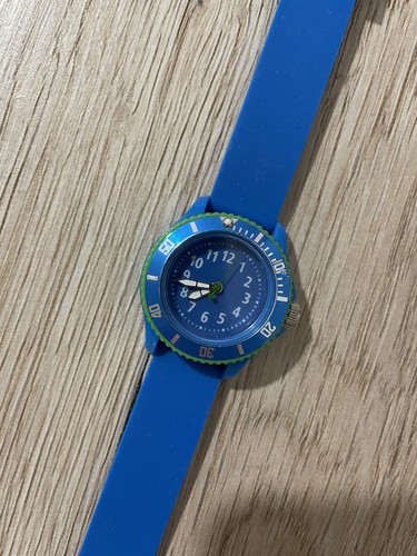 Kinderarmbanduhr mit